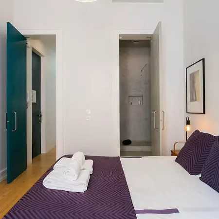 Awarded 3 Bedrooms Upscale Flat@chiado Bairro Alto Apartamento *