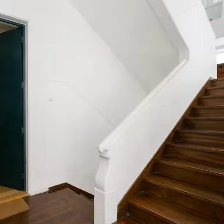 Apartamento Awarded 3 Bedrooms Upscale Flat@chiado Bairro Alto *