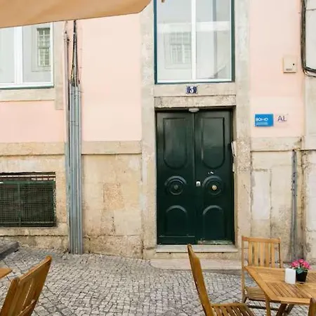 Awarded 3 Bedrooms Upscale Flat@chiado Bairro Alto * Lisbona