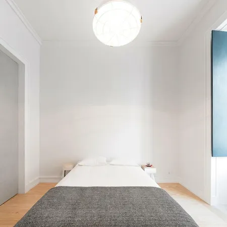 Awarded 3 Bedrooms Upscale Flat@chiado Bairro Alto Appartamento *