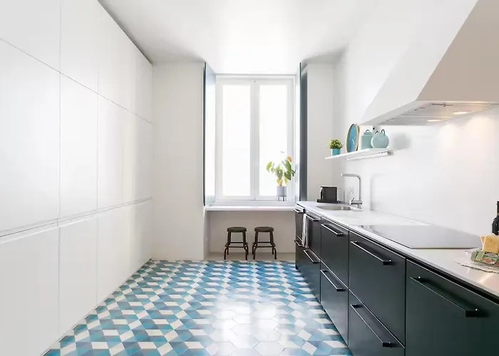 Awarded 3 Bedrooms Upscale Flat@chiado Bairro Alto Apartmán Lisboa